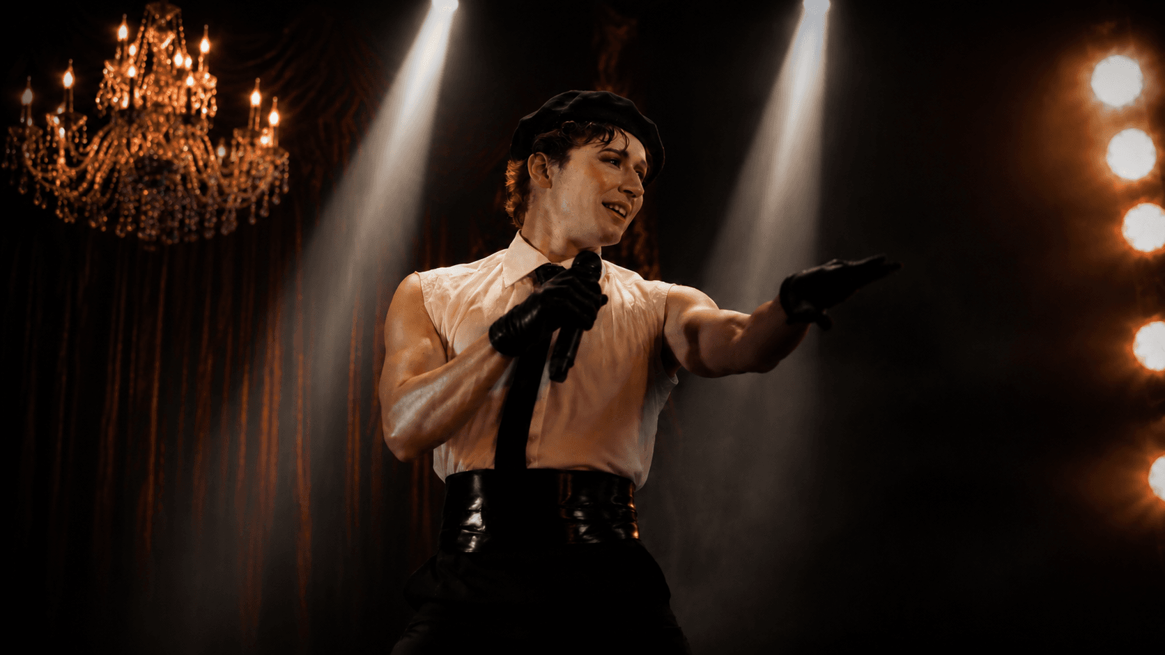 Хиты Бродвея. Шоу CABARET
