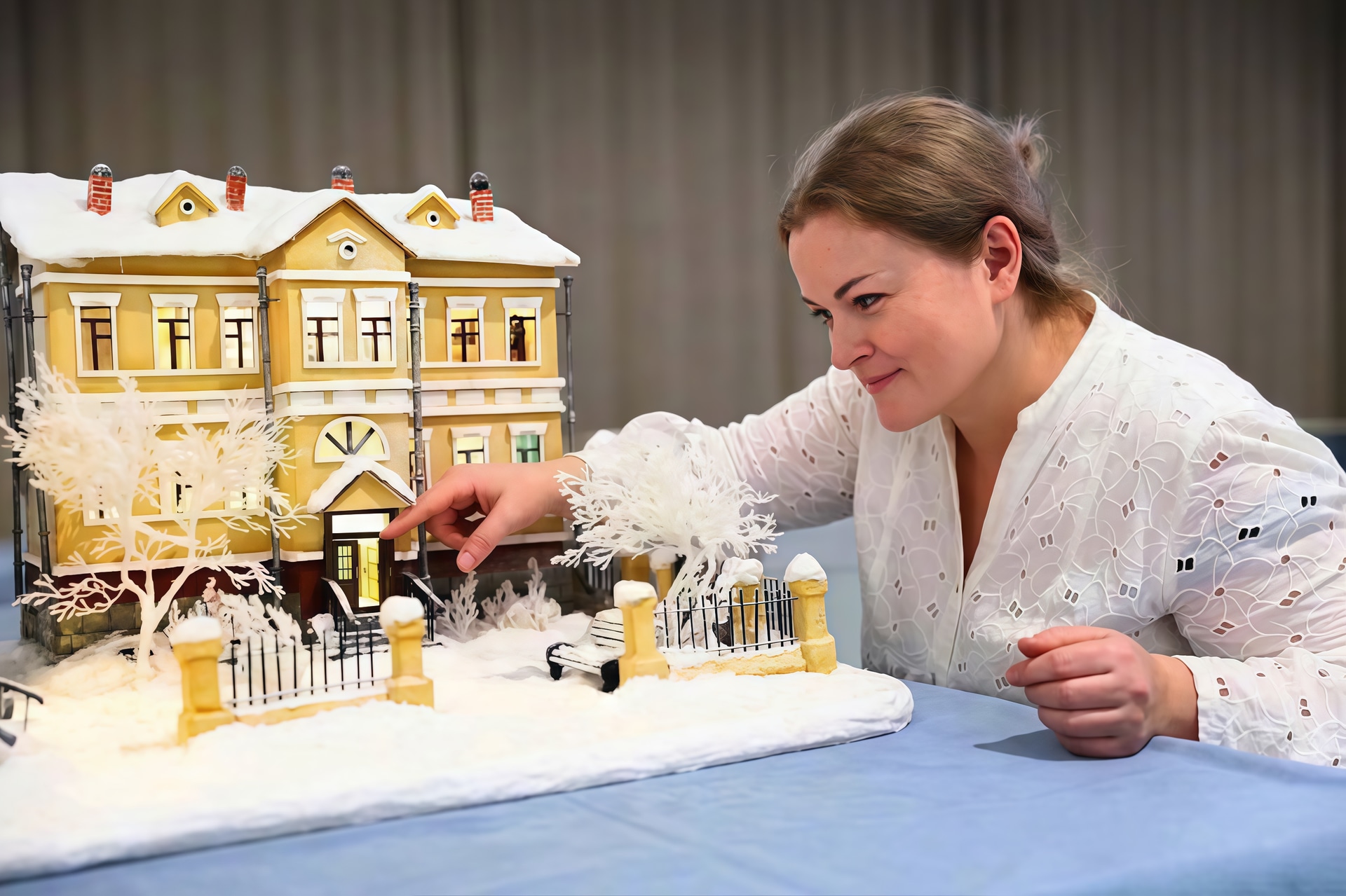 Выставка «В городе N Зима»: новогодние истории из детства