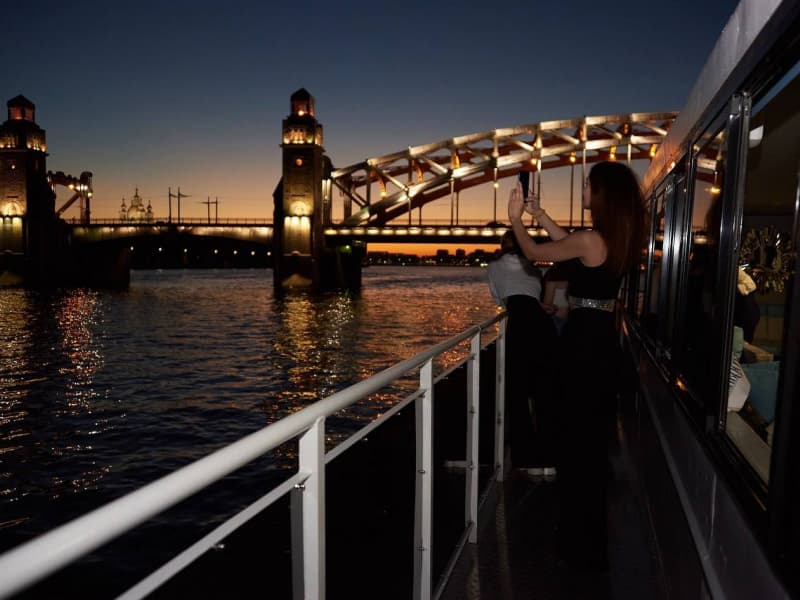 Пять разводных мостов