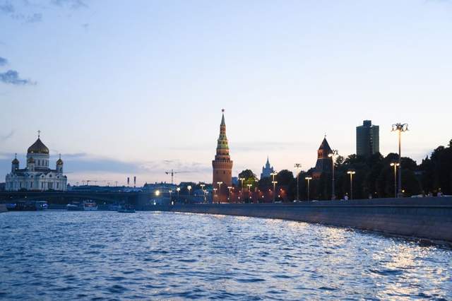 Прогулка по "Центральному" маршруту от парка "Зарядье"