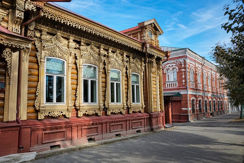 Деревянное и каменное зодчество Барнаула