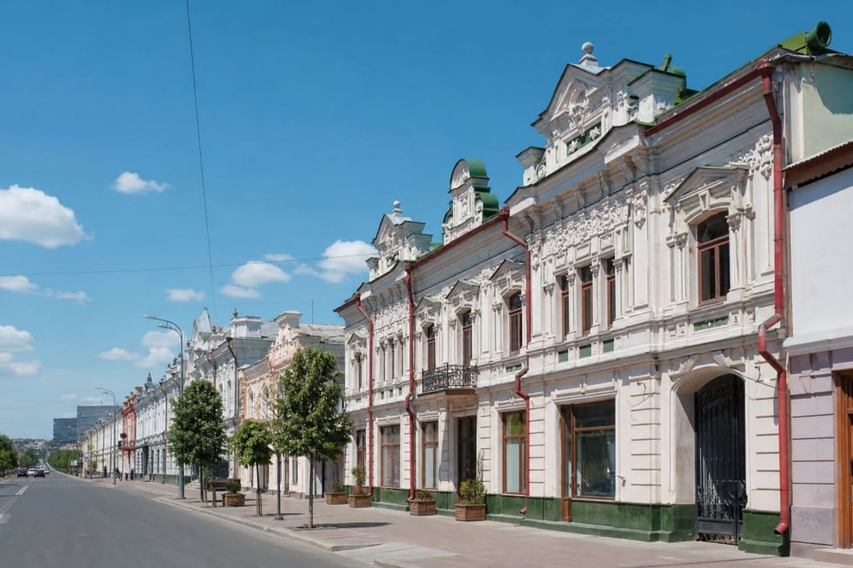 Кирпичный Камергерский переулок в Омске