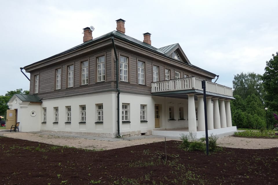Господский дом усадьбы Домотканово